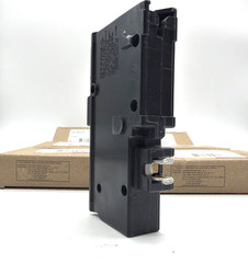 Square D HOM115PCAFI 15A CAFCI Plug-On Neutral Arc Fault Breaker 120V NEW- Lot 6