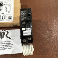 Siemens QF120A Ground Fault Circuit Interrupter Breaker 20 Amp 1 Pole 120V 1P 20
