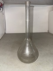 Vintage Glass 500mL ±0.20 Volumetric Flask