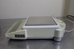 Mettler Toledo PG802-S Precision Balance 810g x 0.01g with Power Supply