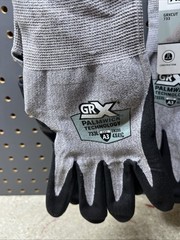 Large & XLarge Cut Resistant Gray Breathable Nitrile Work Gloves cut level A5