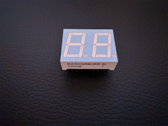 ELD-511USOWA EVERLIGHT 7 Segment 2-Digit LED Display 0.56″ Reddish Orange 18-DIP