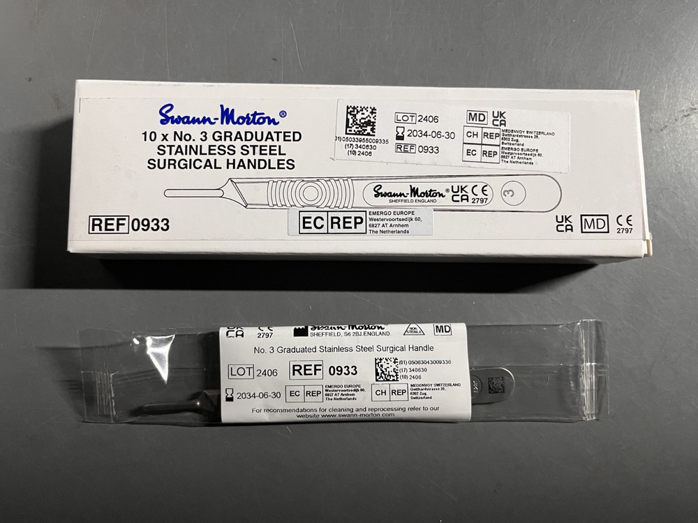 Swann Morton : Scalpel Handle No 3, box of 10 *sealed*