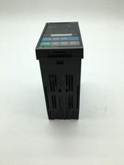 RKC REX-F400 F400FJ08-M*NP-NNN-NN Temperature Controller 100-240VAC 8VA/11VA