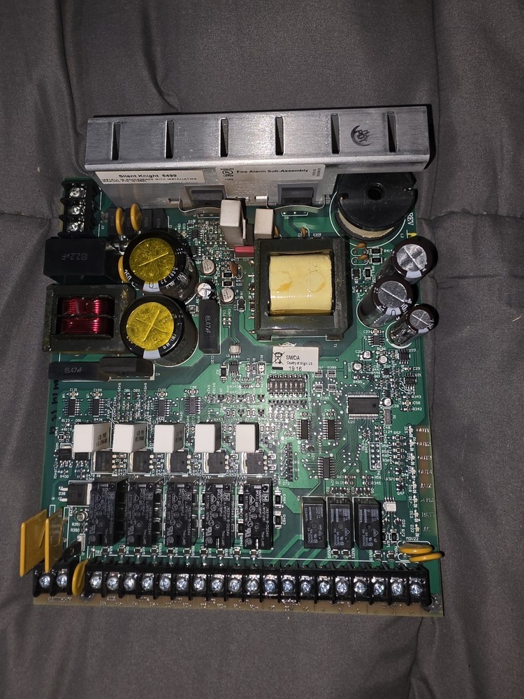 SILENT KNIGHT SK-5499. 9 Amp power supply, NO WARRANTY