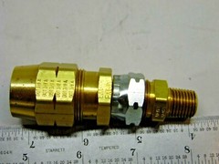 33806B-Y84 Truck Air Brake Hose Fitting 3/8″ Hose 1/4″ MNPT; 3/8″ 927864