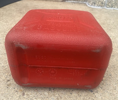 Wedco 2 1/2 Gallon Red Plastic Vented Gas Can Pre Ban wCap Pre Ban NICE! LOOK!