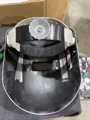 Fibre-Metal Pipeliner Fiberglass Welding Helmet with Ratcheting Headgear (110WH)