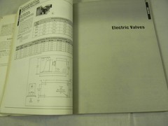 Barber Colman Controls Manual – 1983 Electric – Electronic – Pneumatic 10E
