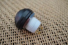 Red/Yellow/Blue/Green/White/Black 12mm Mounting Locking Latch Push Button Switch