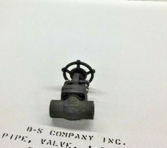 DSI 4101A8-18 Forged Steel Gate Valve 3/4″ CL 800 Socket X Thread 1975 psi CWP