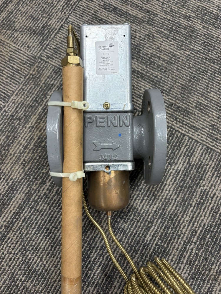 NEW Johnson Controls Penn V47AR-1 1-1/2″ Temperature Actuated Modulating Valve
