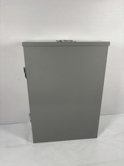 Siemens SNW1224L1125 125A Main Lug Load Center 12 Spaces / 24 Circuits