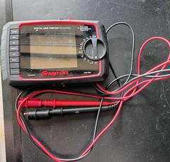 Snap-on EEDM525F Digital Multimeter True RMS Auto-Ranging CAT III/IV Backlight