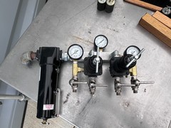 ARROW PNEUMATIC Dual R352T 125 Regulators / Manifold w/F386W Filter