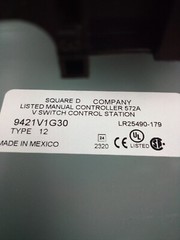 SQUARE D SCHNEIDER 9421V1G30 TYPE 1 ENCLOSURE 600V 20 A LOAD BREAK SWITCH