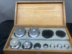 Mettler Toledo Weight Set Of (2)5kg (1)2Kg (1)1 Kg (3)100G In Wooden Box