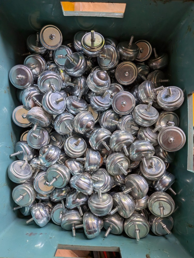NEW – 300 Hudson Bearings SBT-1 Conveyor Ball Bearing Rollers