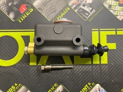 CLARK Forklift Brake Master Cylinder #1319361 Key #23.150 C500
