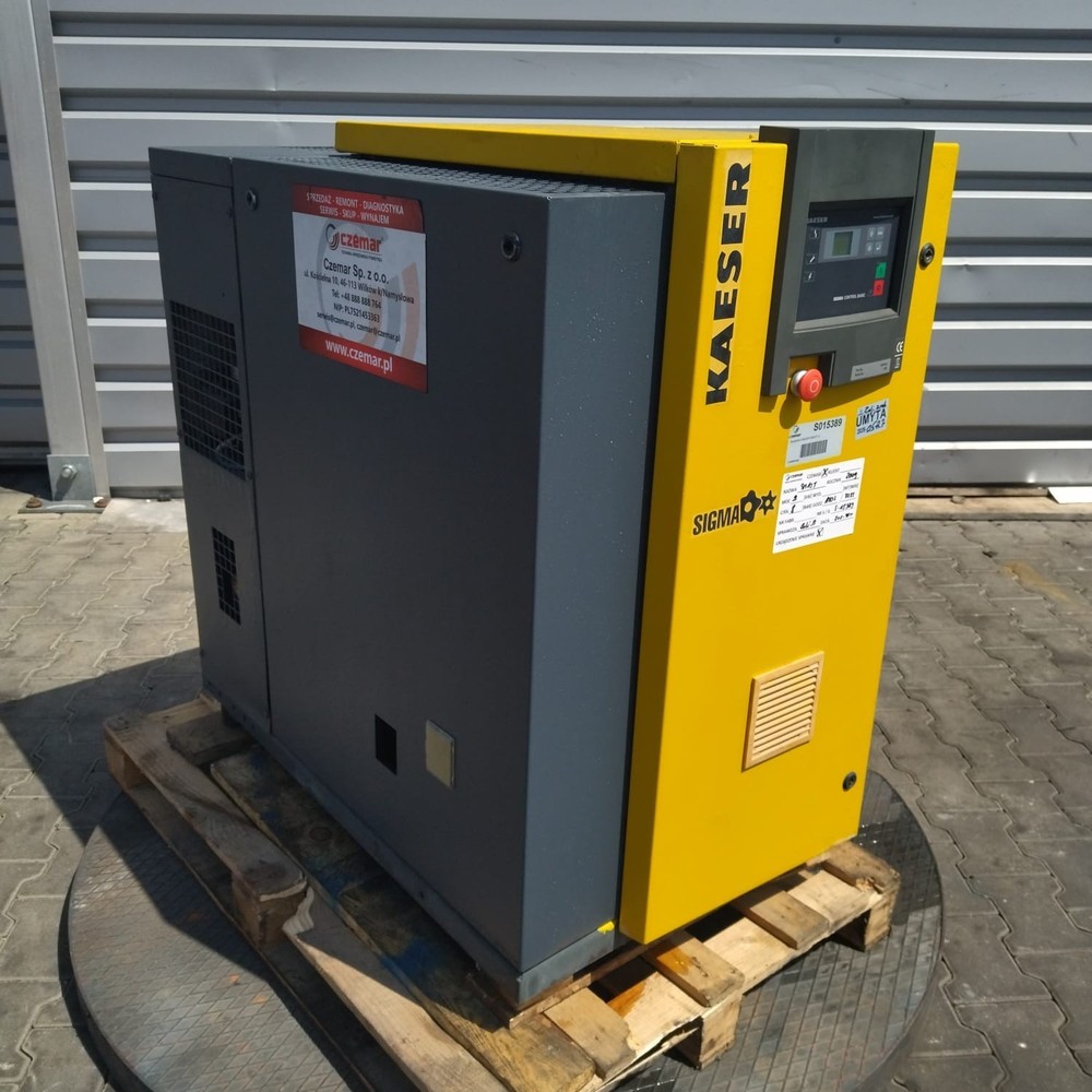 KAESER SM15T screw compressor, 9 kW, 1.5 m³/min, 8 bar, with dryer