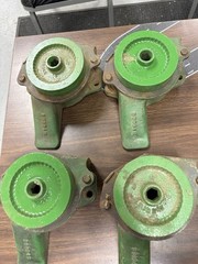 JOHN DEERE PLANTER FEED CUP HOUSING 1240 1250 1290 1260 B30948 b30945 WHOLE UNIT