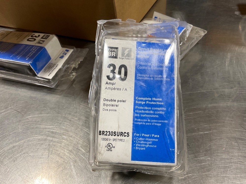 Eaton BR230SURCS Surge Protection Devices. PACKAGE MAY HAVE SLIGHT DAMAGE NEW