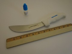 Dexter USA 12-6MO Beef Skinner Knife Sofgrip Handle 6inch Curved Hi Carbon Steel