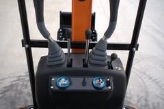Free Ship TYPHON TYRANT X 1Ton Mini Excavator USA 13.5HP include 12 Attachments