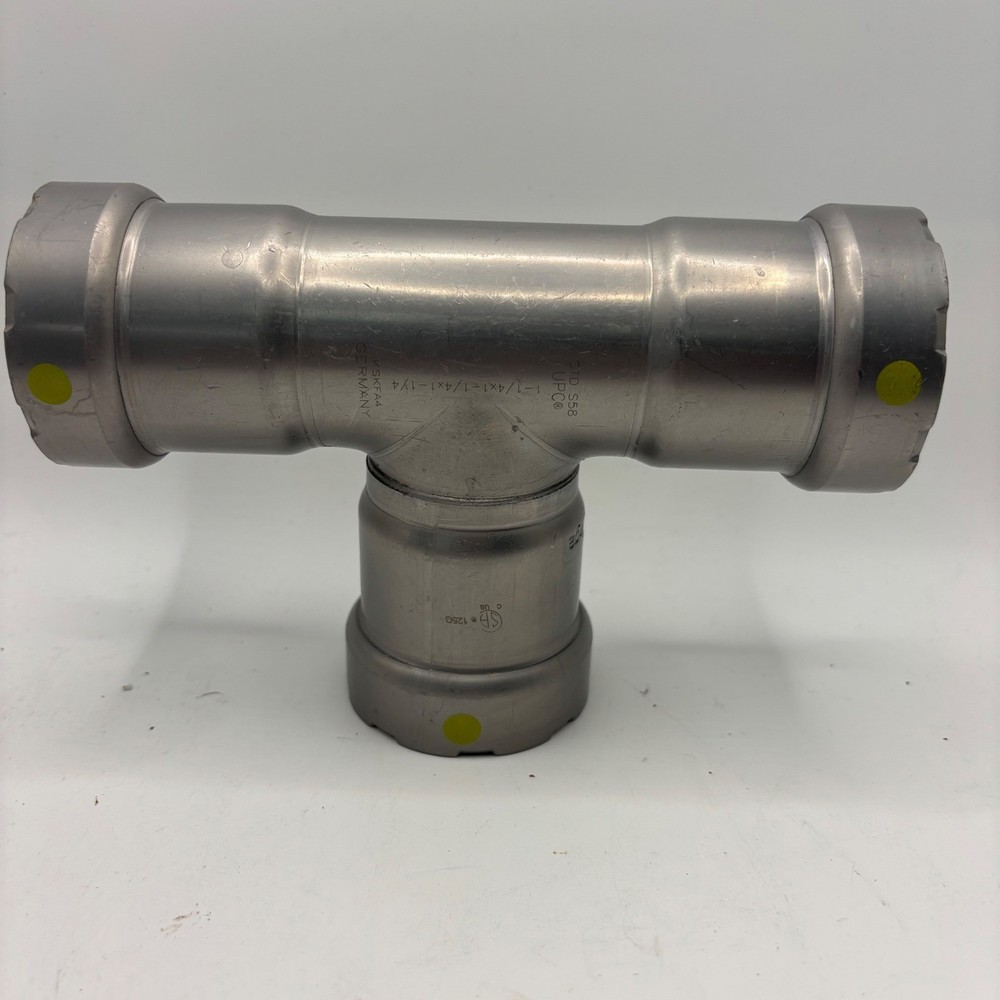 Viega MegaPressG 25316 Carbon Steel Tee 1-1/4 x 1-1/4 x 1-1/4 Gas Pipe Fitting
