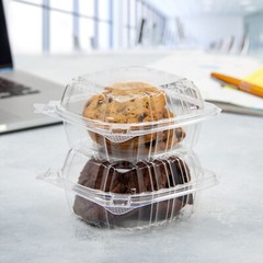 Dart C53PST1 5.3″ ClearSeal Hinged Clamshell Container – 13.8oz – Case of 500