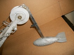WILDCO ENVIRONMENTAL WINCH W/ COUNTER AND WEIGHT FOR GRABS TESTING 200 LB