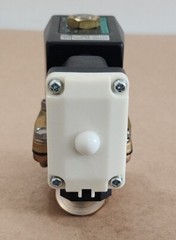 *NEW* CKD ADK11-20A-03M-AC100V Solenoid Valve ADK11-20A Air Water Oil + Warranty