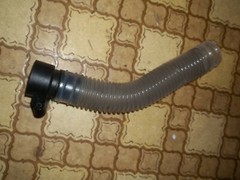 BISSELL CLEANVIEW REWIND DIRT ( SHORT LOWER HOSE ) MODEL 1825