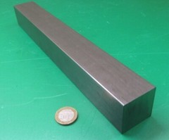 Square 4140 Alloy Steel Annealed Bars, 1 1/2″ x 1 1/2″ Wide x 12″ Length