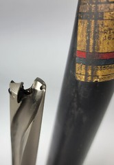 Guhring Drill Bit Replaceable Tip Coolant-Thru 5XD Indexable 01043-17.000 23506