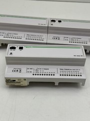 SCHNEIDER ELECTRIC TAC XENTA 301/N/P PROGRAMMABLE CONTROLLER 007300092 XENTA 301