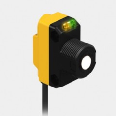 Banner QS18U 73160 World-Beam QS18U Ultrasonic Remote TEACH Sensor