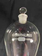 CHEMGLASS 1000mL Squibb Separatory Funnel w/ Stopcock #27 Stopper CG-1742-06 A