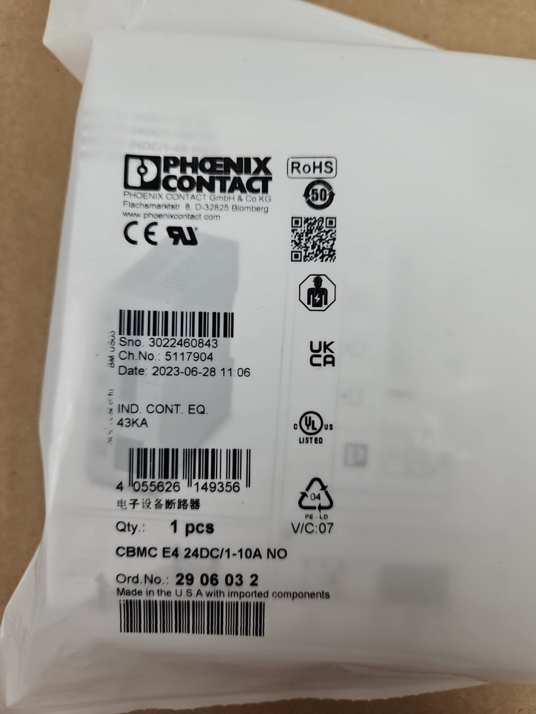 NEW Phoenix Contact 2906032 CBMC E4 24DC/1-10A