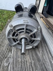 NEW Weg 003360S1BG56 3 HP 115/208 230 V60Hz 3-Phase General Purpose Motor