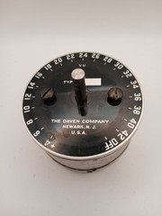 Daven TA 1000 4 Potentiometer Attenuator Good With Knob and Escutcheon
