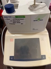 Mettler Toledo G10S Compact Titrator – working unit with stirrer