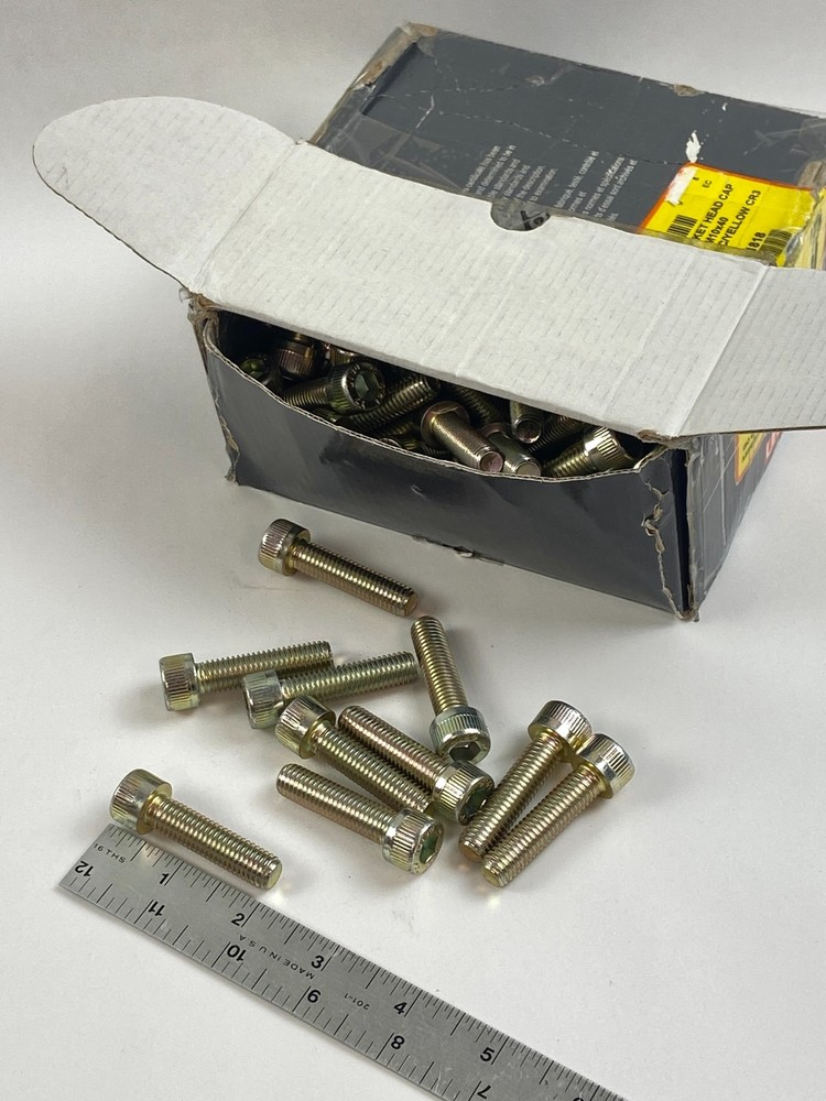 Unbrako Socket Head Cap M10x40 Zinc Yellow CR3 1181397 100-Pack
