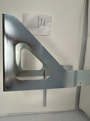NIFTYLIFT ENGINE MOUNT BRACKET FITS KUBOTA D902 ENGINES PART # P27859