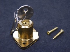 DESK OFFICE DRAWER CABINET LOCK BRASS 7/8″DIA x7/8″L Cylinder Keyed Different HN