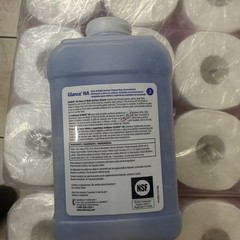 Diversey Lot of 2 Glass & Multi-surface Cleaner, 2.5L, Blue, Unscented,