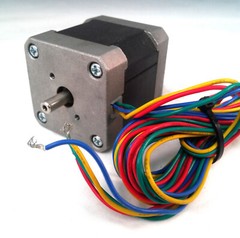 Nema 17 5mm Dual Shaft 2 Phase 0.9 Step Motor 1.0A 3.3 ohms 4.5 mH