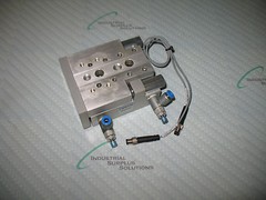 FESTO SLT-20-40-P-A / 170570 MINI SLIDE ACTUATOR