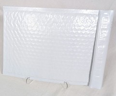 200-Pk WHITE 7.25 x 11″ Padded POLY BUBBLE MAILER #1 shipping DVD game envelope