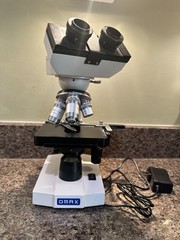 OMAX M82ES Binocular Compound LED Microscope Mechanical Stage -MISSING EYEPIECES